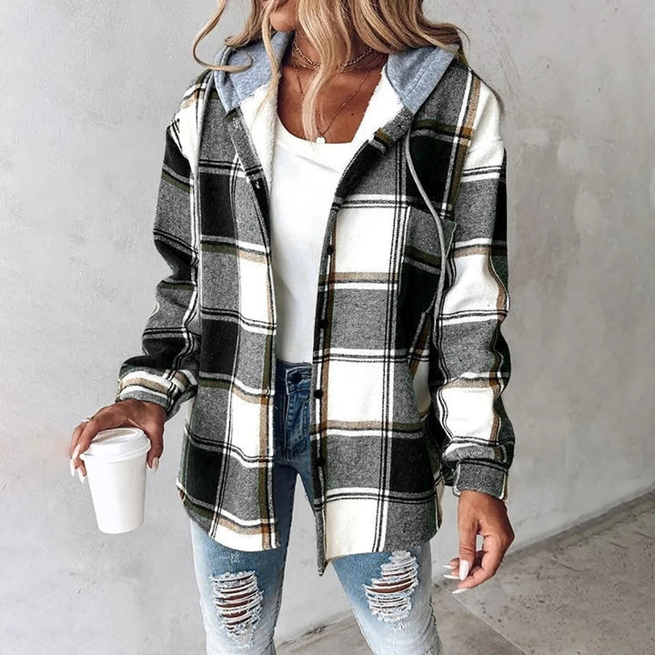 Lizzy | The Flannel Jacket For Autumn